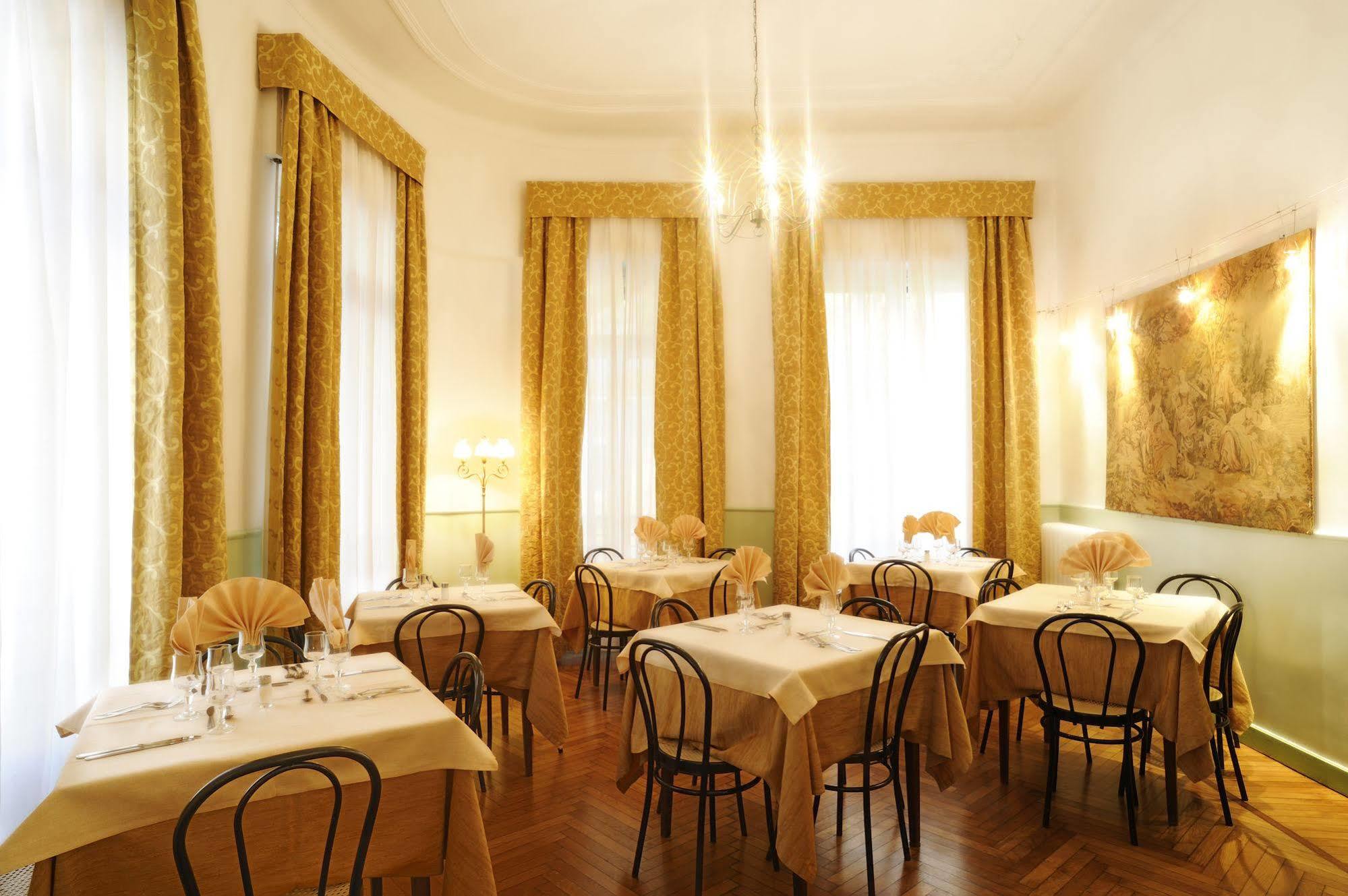 Hotel Alfieri Alassio Eksteriør billede