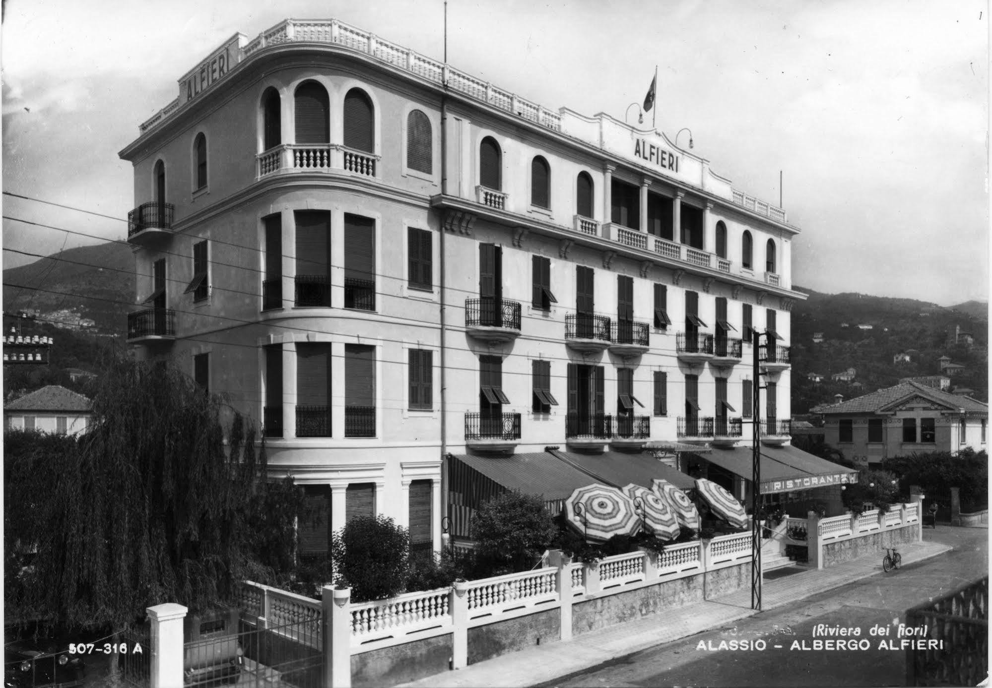 Hotel Alfieri Alassio Eksteriør billede