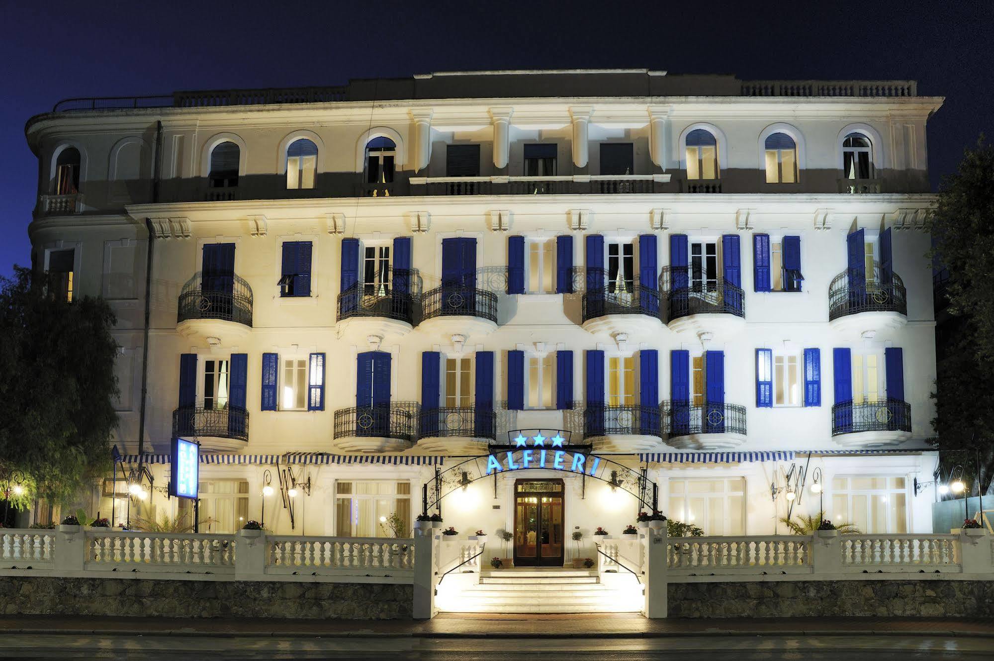 Hotel Alfieri Alassio Eksteriør billede